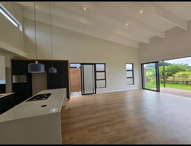 2 BEDROOM HOUSE FOR SALE IN NEW SALT ROCK CITY